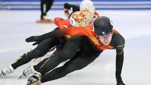 维持原判！布朗突破肘倒翟晓川后者阻挡 许利民交涉挑战也是失败